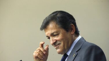 Otro "roto" para Fernández: Asturias plantó la comisión para la financiación autonómica