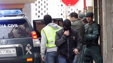 La Guardia Civil desarticula una red de reclutamiento de yihadistas en Mataró