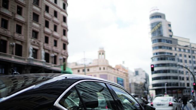 Uber da otro golpe al taxi y lanza en Madrid un nuevo servicio para empresas