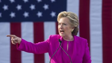 Hillary Clinton culpa de su derrota al director del FBI