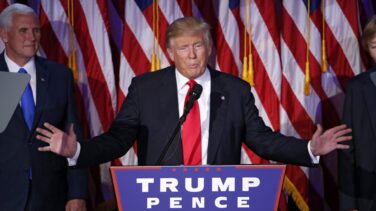 Trump promete deportar hasta tres millones de inmigrantes irregulares