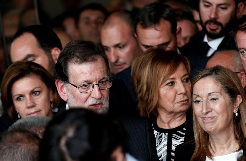 Mariano Rajoy, Celia Villalobos, María Dolores de Cospedal y Ana Pastor, en el funeral de Rita Barberá.