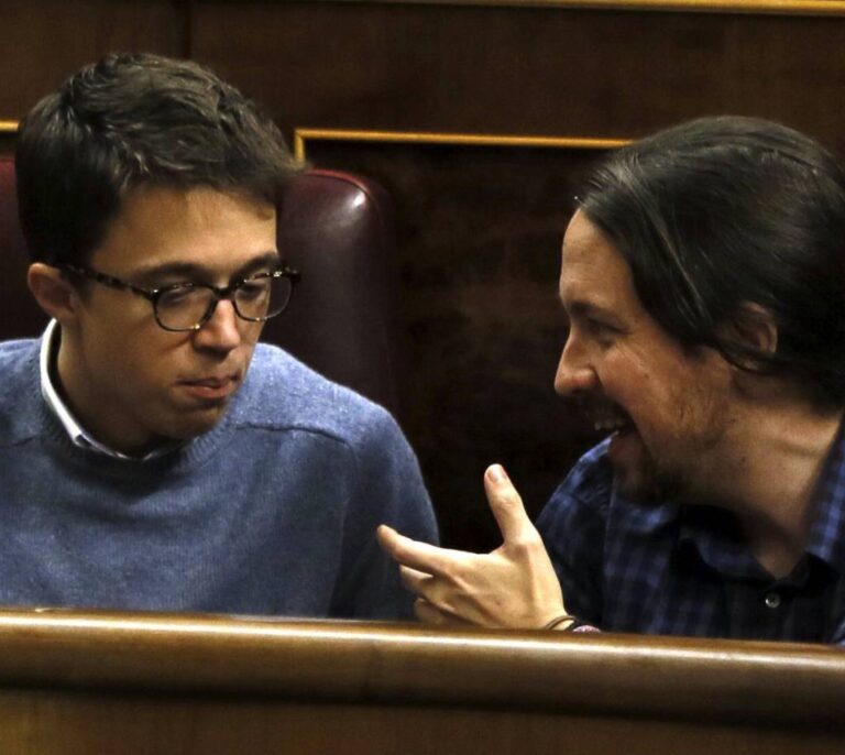 Iglesias activa su plan para 'purgar' a los errejonistas: lista propia o rendición