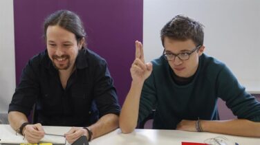Iglesias, forzado a negociar con Errejón para evitar la fractura en Podemos