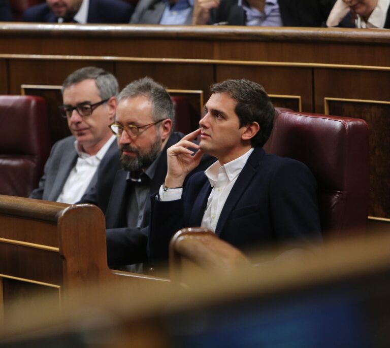 Ciudadanos quiere restringir el número de cargos públicos elegidos en primarias