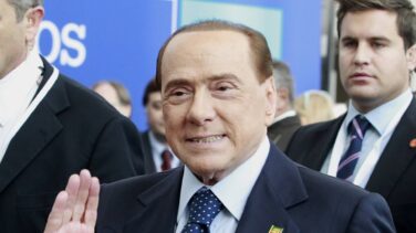 El pulso de Vivendi a Berlusconi dispara el valor de Mediaset un 100% en tres semanas
