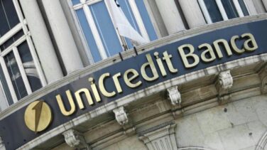 Bruselas multa a UBS, Unicredit y Nomura con 371 millones por un cartel en el mercado de bonos públicos
