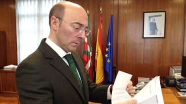 Cifuentes rescata a Carlos Urquijo, el delegado del Gobierno que cesó Rajoy