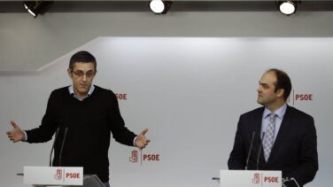 Eduardo Madina y Pedro Sánchez vuelven a confrontar: "seriedad" frente a "autonomía" de las bases