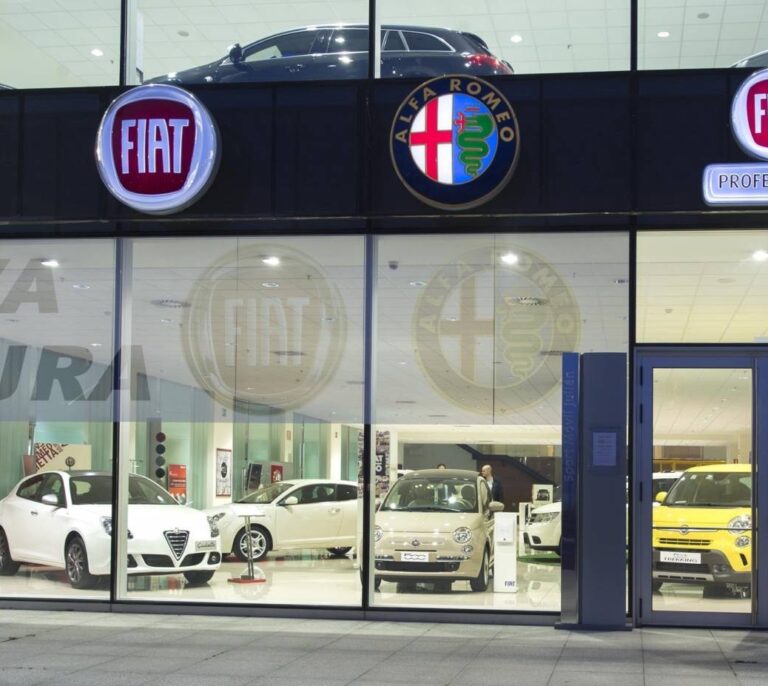 PSA y Fiat se fusionan y crearán el cuarto grupo automovilístico mundial