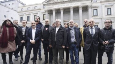 La Ley para crear una renta mínima, en el aire tras el fiasco del PSOE