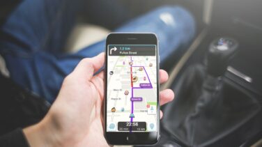 Google abre su aplicación Waze para presentar batalla contra Uber y Lyft