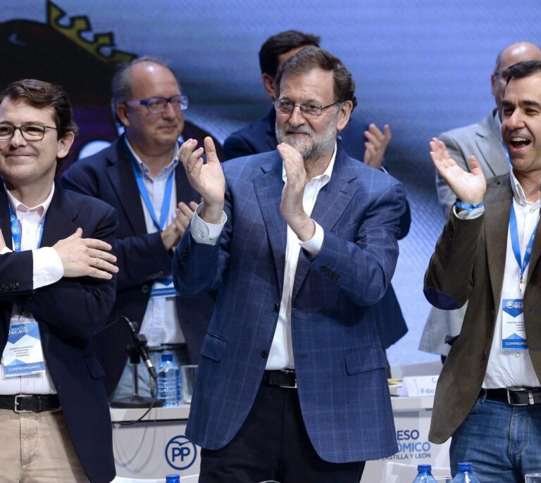 Rajoy asegura en Castilla y León que le falta "medio voto" para aprobar los Presupuestos