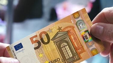 Una banda pone a circular billetes chinos falsos en Galicia