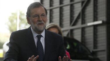 Moncloa: "La moción de censura es propaganda como el Tramabús"