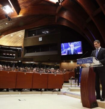 Felipe VI replica al Parlament ante el Consejo de Europa