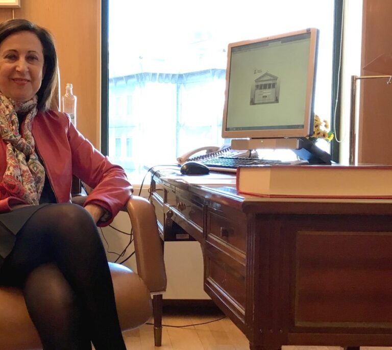 Margarita Robles: "Si el PSOE no camina hacia la unidad, va a convertirse en el Titanic"