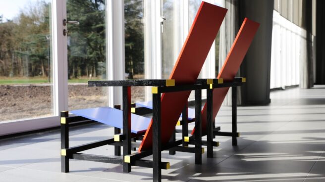 Tras la huella de Mondrian, cien años entre arte y diseño en Holanda