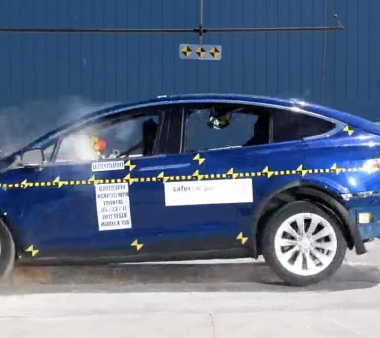 El Model X de Tesla consigue la máxima calificación en seguridad vial por primera vez