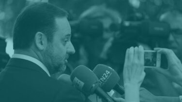 Iglesias corteja al nuevo PSOE