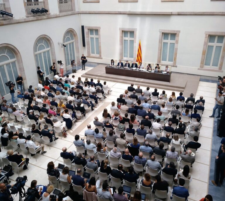 El bloque independentista podrá acaparar el 100% de la Junta Electoral catalana