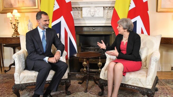 Theresa May se compromete a reforzar la relación con España tras el Brexit