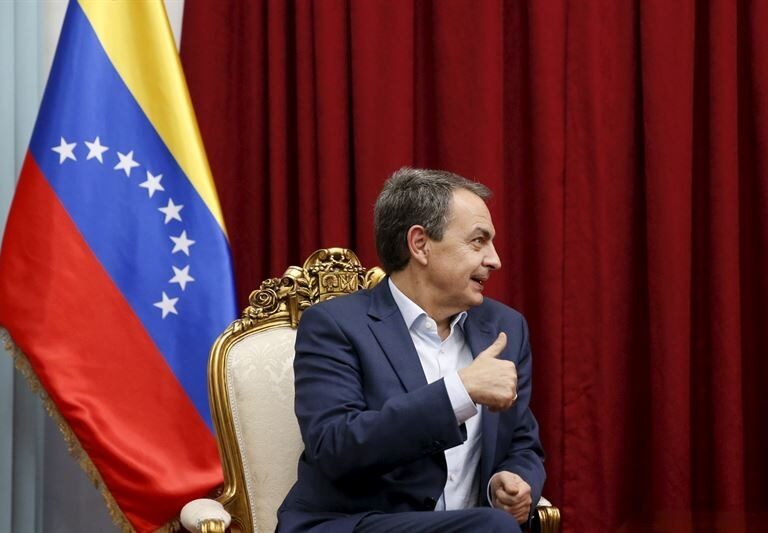 Zapatero, que le ofreció en junio el arresto domiciliario, celebra la liberación de Leopoldo López