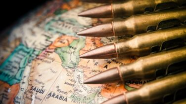 El Parlamento Europeo pide sancionar a España y el resto de países que vendan armas a Arabia Saudí