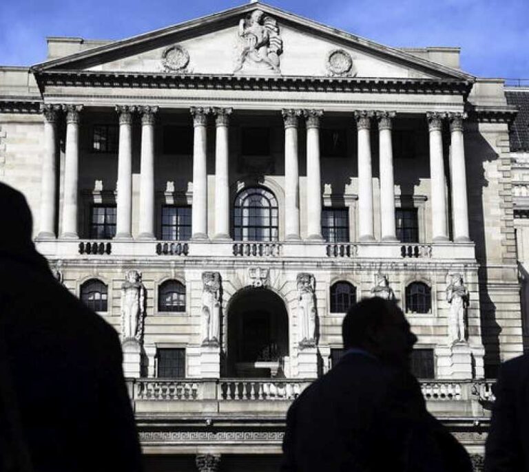 El Banco de Inglaterra financiará directamente parte del plan del Gobierno contra el virus