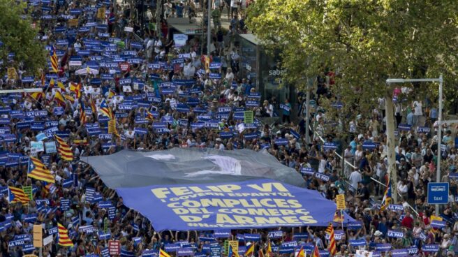 Las discrepancias y la participación deslucen la marcha contra el terrorismo en Barcelona