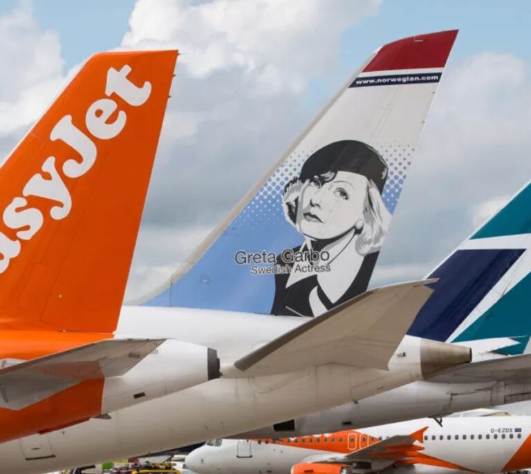 Los tripulantes de EasyJet se suman a los de Ryanair y harán nueve días de huelga en julio