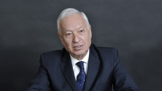 Margallo: "La vicepresidenta dijo que no habría urnas el 1-O y espero que haga honor a su compromiso"