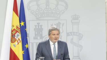 Méndez de Vigo alerta sobre las posibles "tentaciones" de Cs de bloquear la legislatura