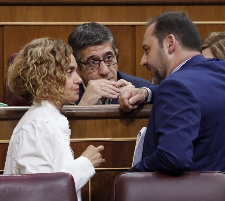 El PSOE reprocha al Gobierno que no impidiera las votaciones en Cataluña