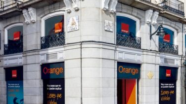 Orange tiene nuevo buque insignia: abre en la Puerta del Sol su mayor tienda en España
