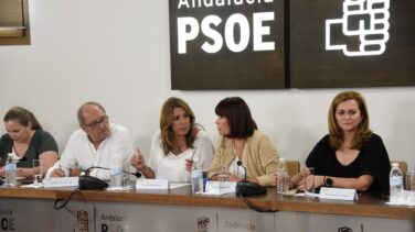 Díaz monta en cólera con Sánchez por excluir a Andalucía de las nacionalidades