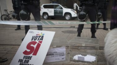 La Guardia Civil interviene una tonelada y media de cartelería de propaganda del 1-O