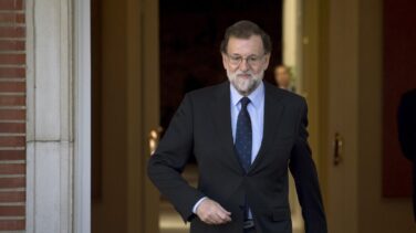 Rajoy replica a Iglesias que no puede hablar con quien plantea "un chantaje tan brutal"