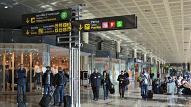 Los aeropuertos esperan 5,2 millones de pasajeros en más de 32.500 vuelos en Semana Santa