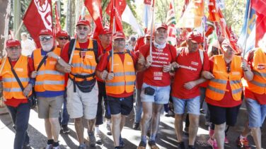 Miles de pensionistas marchan por Madrid para que Cataluña no eclipse la crisis de las pensiones