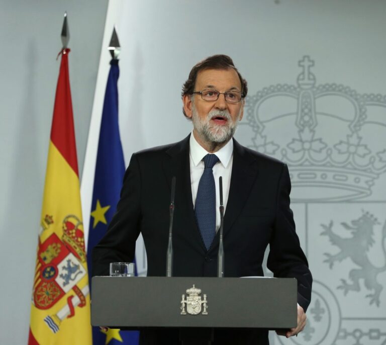 Rajoy convoca a todas las fuerzas con representación parlamentaria y comparecerá en el Congreso