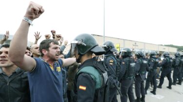 La guerra de los heridos: Interior eleva a 431 los policías y guardias civiles atendidos por el 1-O