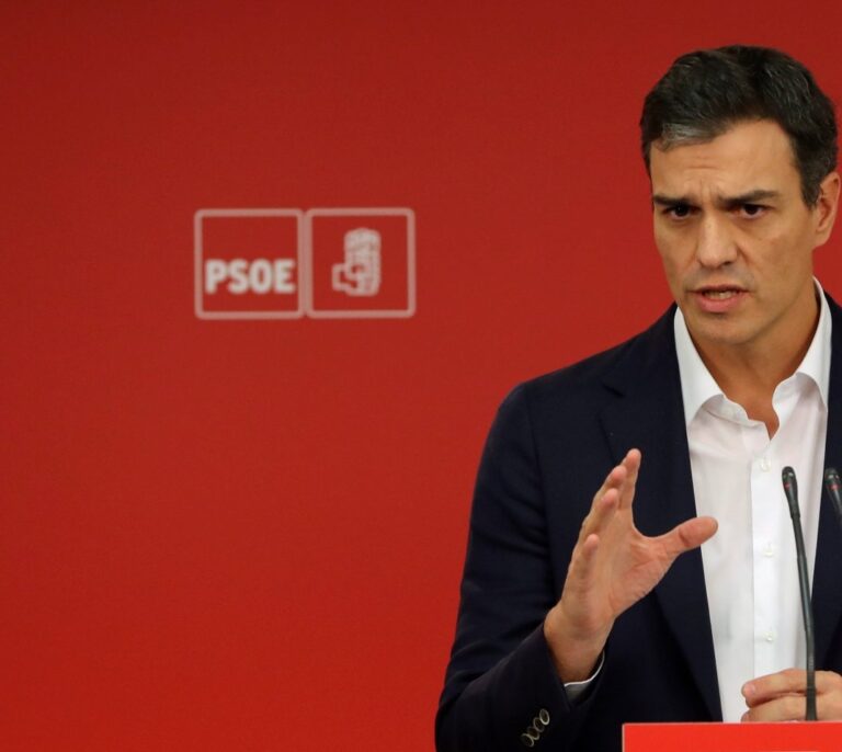 Sánchez, sobre su plan de pensiones privado: "Ahorrar es compatible con defender el sistema"