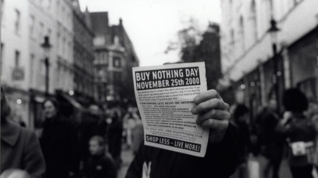 '¡Ignorad el Black Friday!': Así es el Día sin Compras
