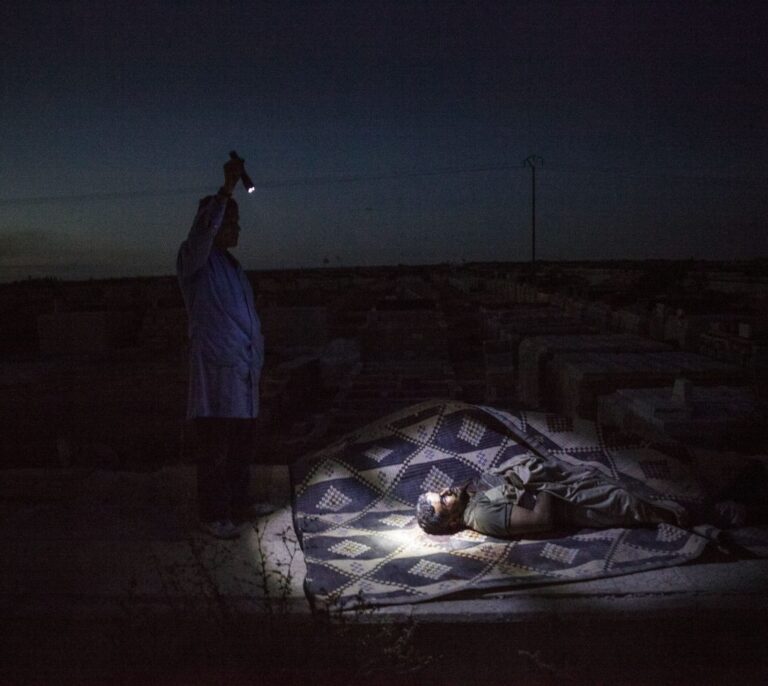 Manu Brabo, el fotógrafo que mira la muerte de cerca