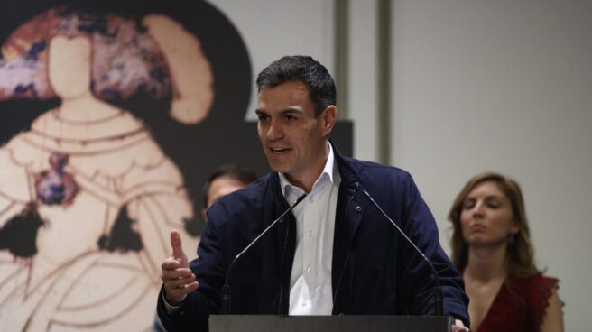 Sánchez a Rajoy: "Hablar se habla del tiempo, la Constitución se actualiza"