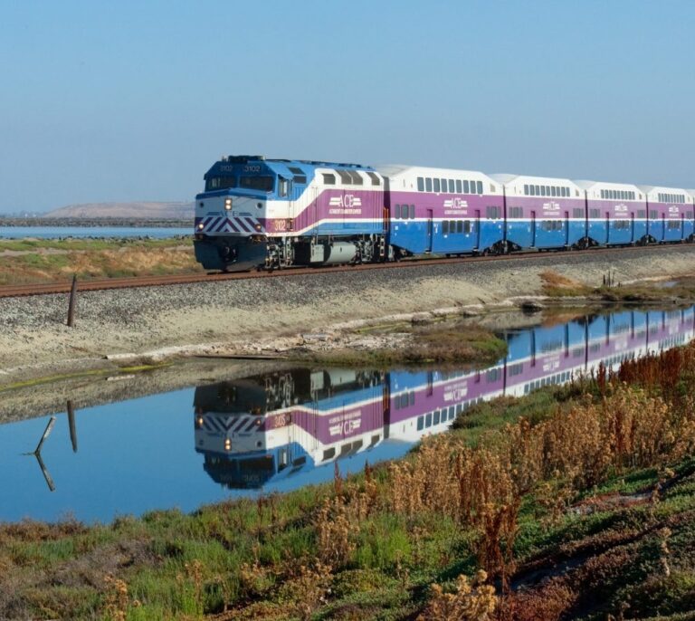 Renfe perdió el AVE a California en la ronda de preguntas, que conocía de antemano