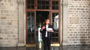 El Ayuntamiento de Colau reconoce como "legítimo" el Govern cesado de Puigdemont