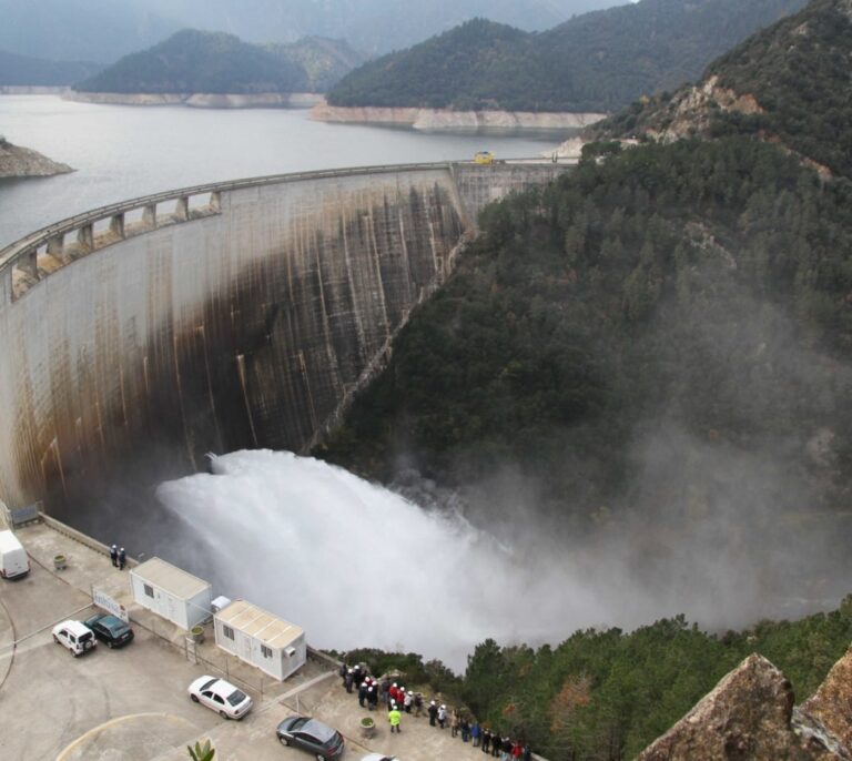 El Gobierno cobrará 30 millones más en impuestos por los embalses pese a la sequía