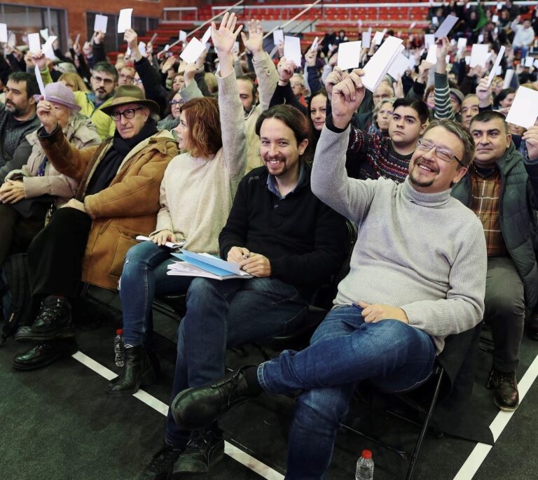 Iglesias avala a Domènech como líder de Podem: "Es el más preparado para asumir los desafíos"